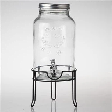 מתקן לשתייה עם ספיגוט