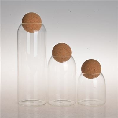 צנצנת זכוכית עם פקק כדור